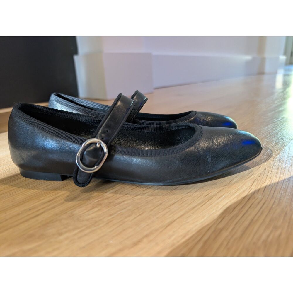 Stuart Weitzman Black Leather Mary Jane Flats - Size 35 / US 5